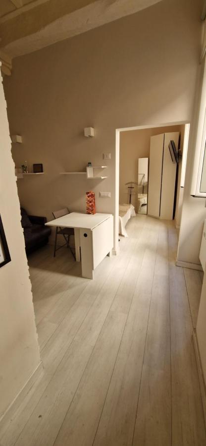 Savelli Apartment Old Town - Near Navona Place Rome Luaran gambar